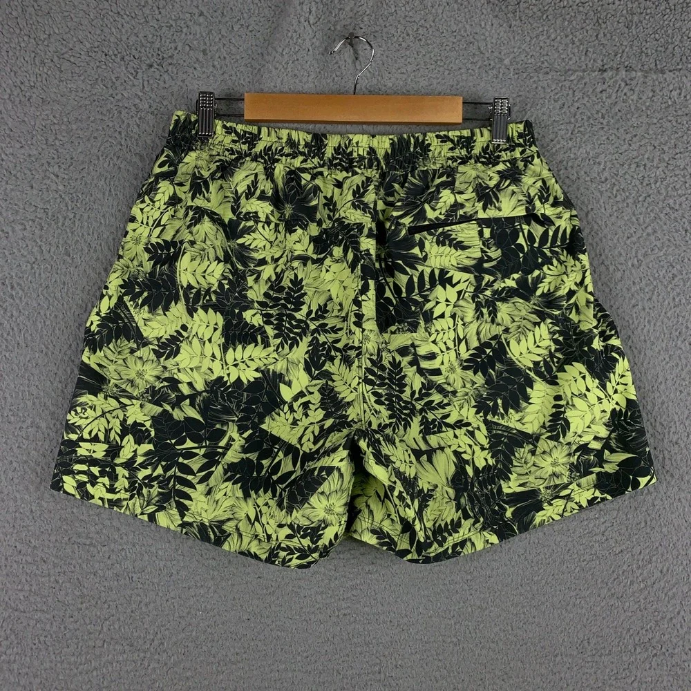 Lululemon Cross Channel Shorts Mens Large Lime Green Black Floral Botanical Swim